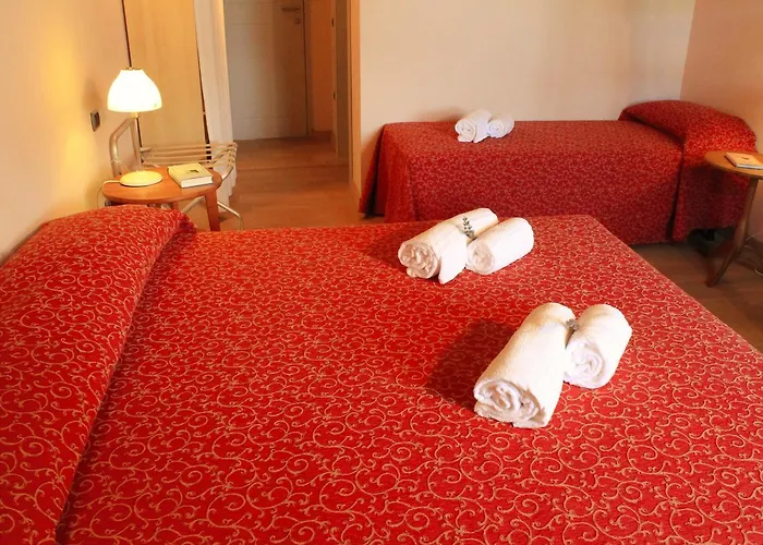 Bio Agriturismo Tirtha بيسكانتينا