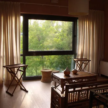 Bio Agriturismo Tirtha Lantgård