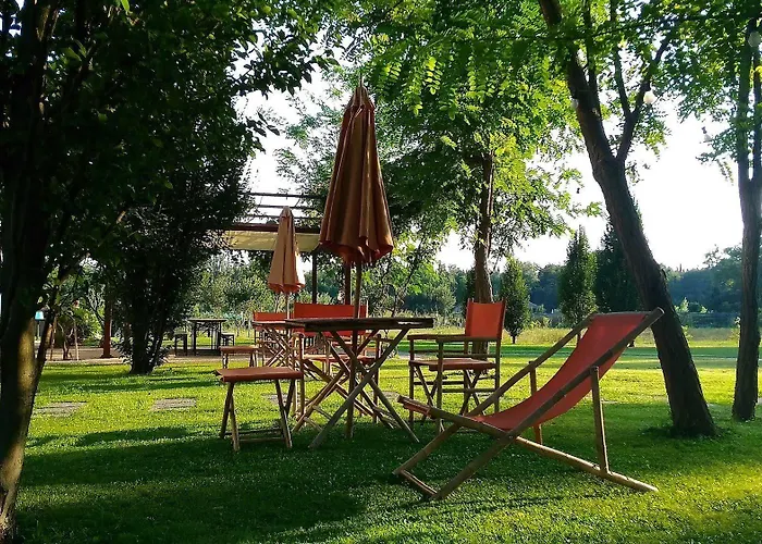 Farm stay Bio Agriturismo Tirtha *